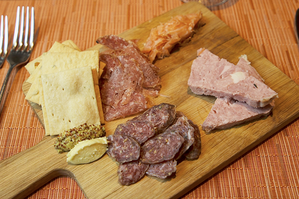 Restaurant Review - Southern Art, Southern | Episode 202 Segment