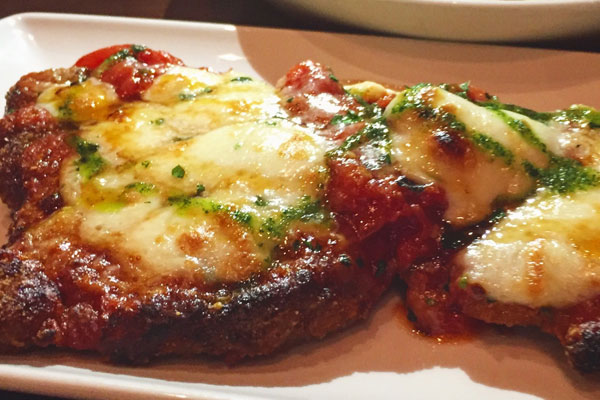 gallo-osteria-veal-parm2-600x400