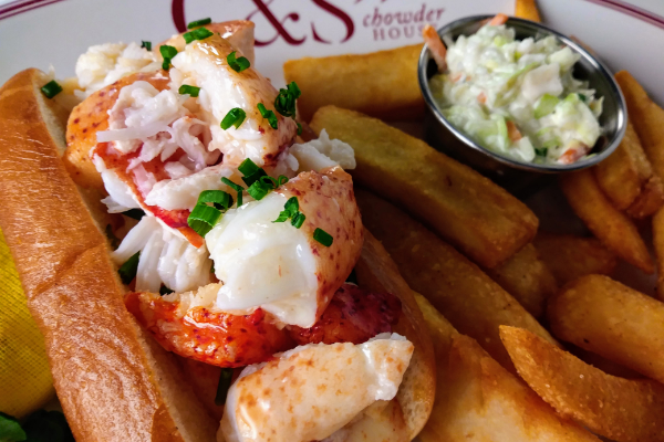 Lobster Roll from C&S Chowderhouse