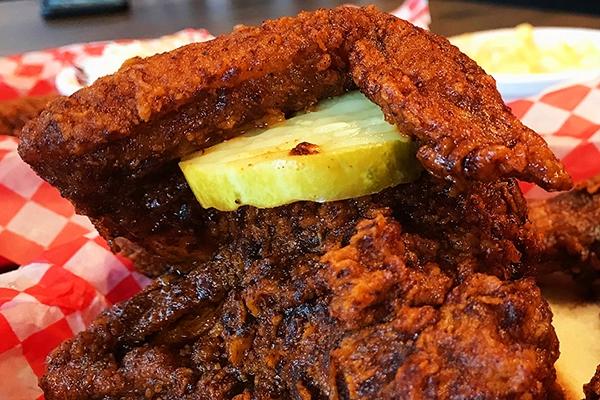 the hot chicken at hattie b's