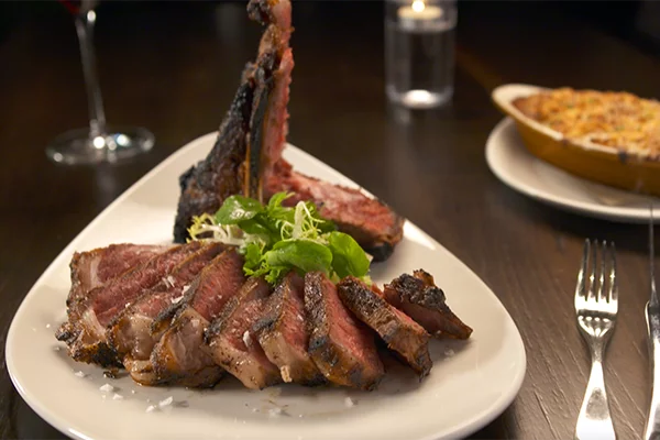 the 36oz Porterhouse at Arnette's Chop Shop