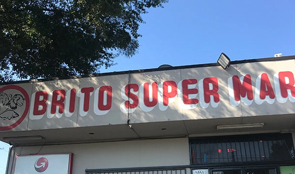 Brito Supermarket - Exterior