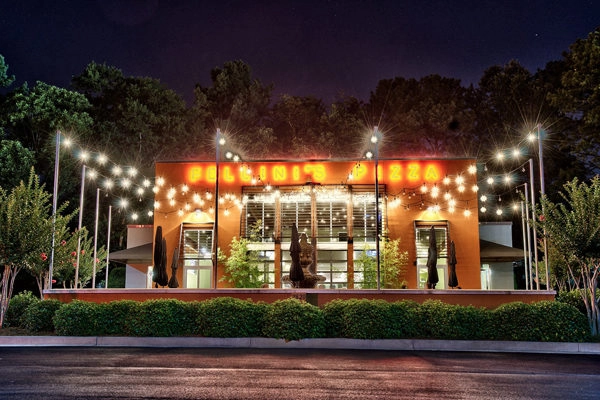 Fellini's - Exterior | Photo: Facebook/fellinisatlanta