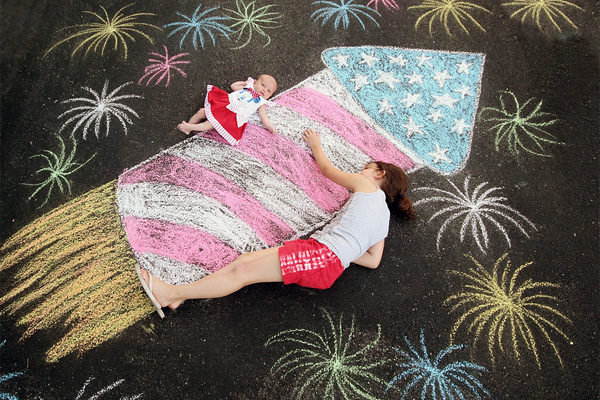 Patriotic Chalk Art | Photo: Flickr/TheBurghBaby