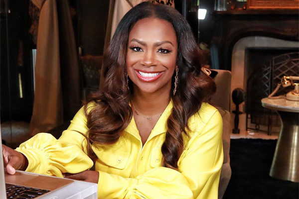 Kandi Burruss - At Home | Photo: Instagram/kandi