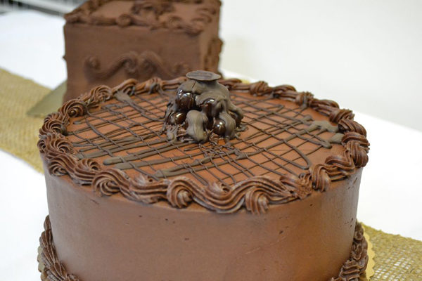 No Gluten - Chocolate Cake | Photo: https://nogluteninc.com/