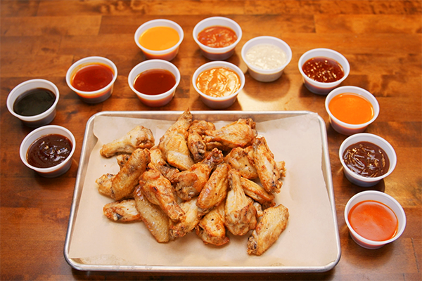 Fried Wings and Sauces from Hoots Wings.