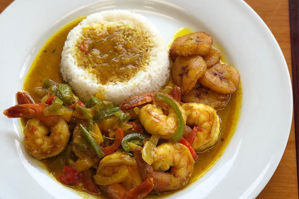 Irie Mon Cafe - Curried Shrimp | Photo: Facebook//iriemoncafe