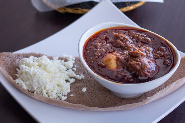 Bole Ethiopian - Doro Wot | Photo: boleatlanta.com