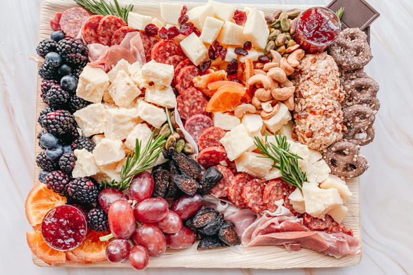 The Charcuterie Chick - Charcuterie Board | Photo: atlcharcuteriechick.com