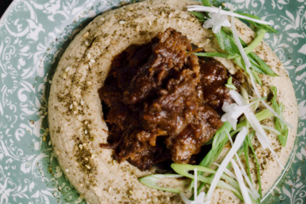 Apt 4B - Oxtail Hummus | Photo: Facebook/apt4b