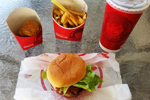 Wendy's 4 for $4 | Photo: fastfoodsource.com