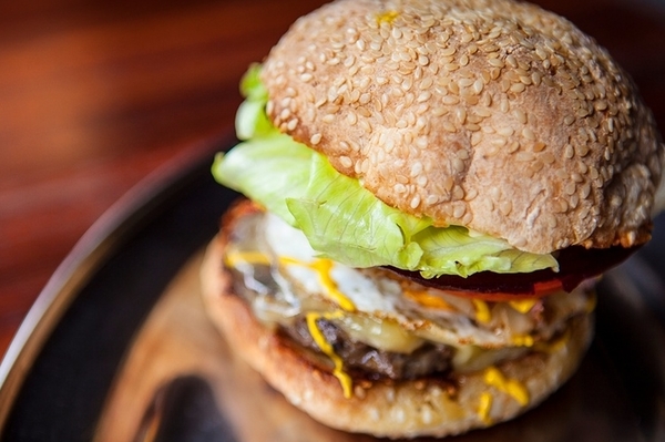 Moonshiners- Burger | Photo: Groupon