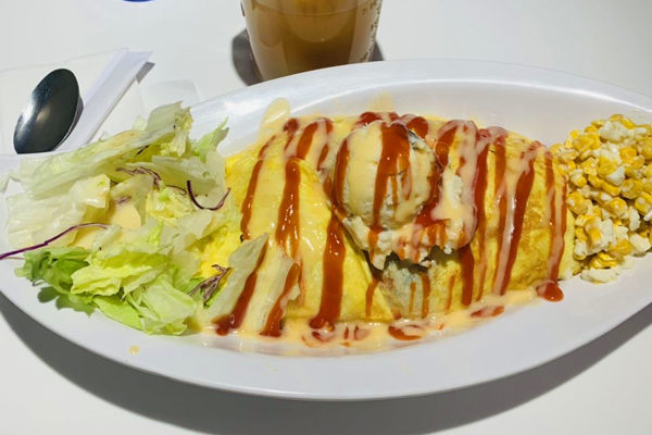 Dan Moo Ji's - Omurice | Photo: Yelp