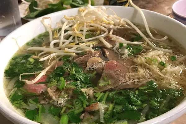 pho from pho dai lo