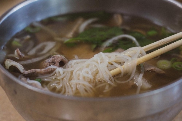 pho from quoc huong banh mi fast food