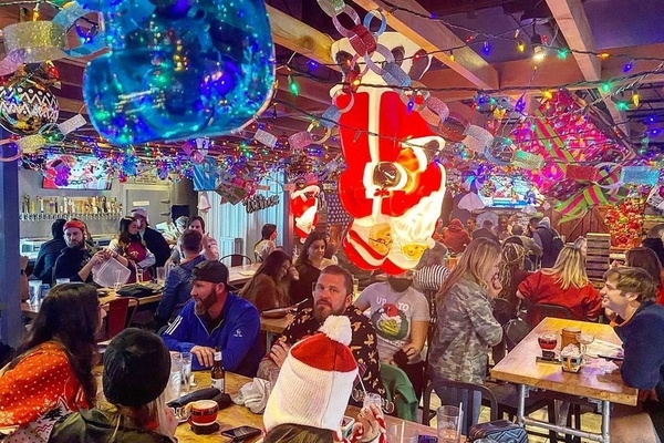 Santa's Pub at Publico ATL | Photo: Instagram 