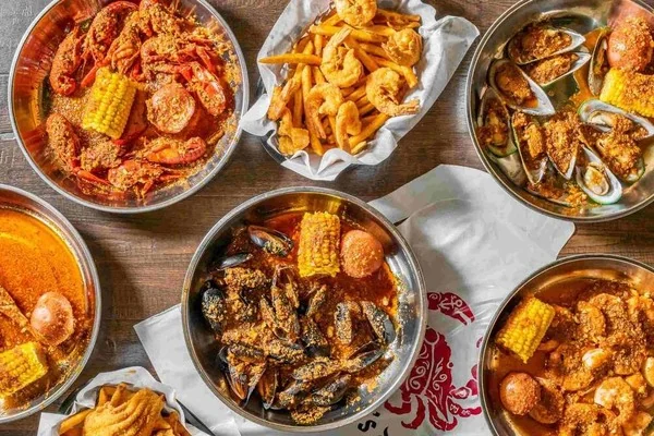 The Pirate's Boil - 2451 Cobb Pkwy SE, Smyrna, GA 30080