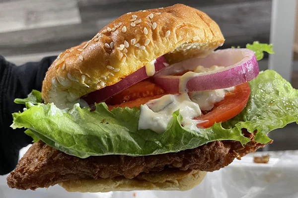 grouper sandwich from hammerheads in Suwanee